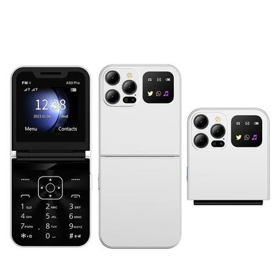 Un bon prix. Téléphone 2G compact et polyvalent avec lampe de poche LED et fonction de vibration pour toutes les situations en ligne