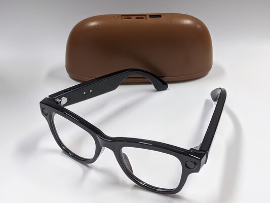 Les lunettes intelligentes d'intelligence artificielle 1080P HD M02 Ultra ChatGPT 3600mAh Chargeur 32GB Vidéo musicale de traduction