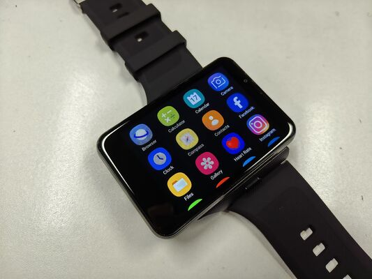 Un bon prix. Montre connectée 4G 5G avec boîtier en alliage de zinc et bracelet en silicone à longueur réglable S999 plus en ligne