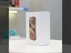 Q333 Mini Smartphone 4G Compact et puissant avec une taille mini de 3,58 pouces et 4 Go de RAM 64 Go de ROM
